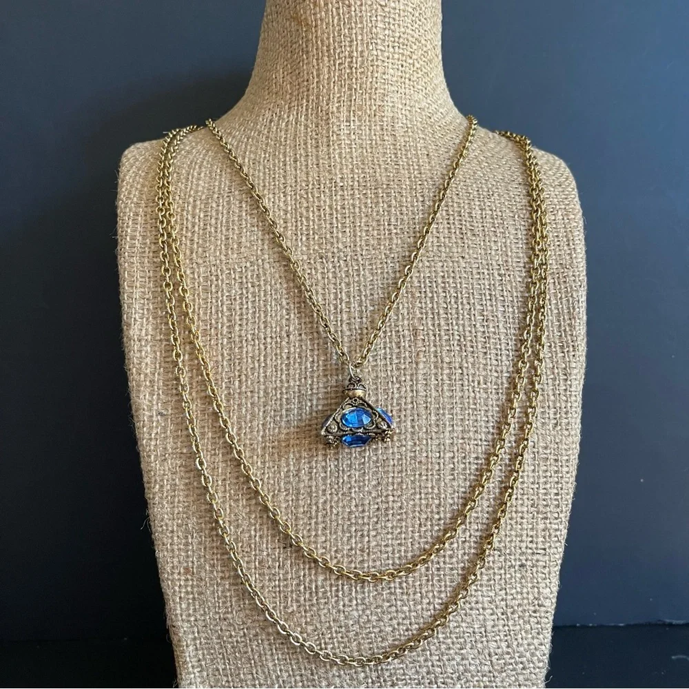 Vintage multi layered blue rhinestone Pendant Necklace.